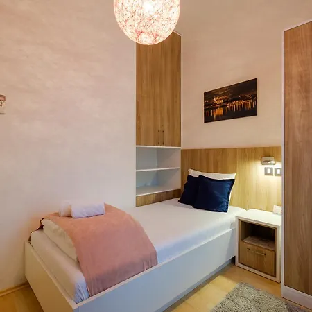 Airport Garni 3* Belgrado